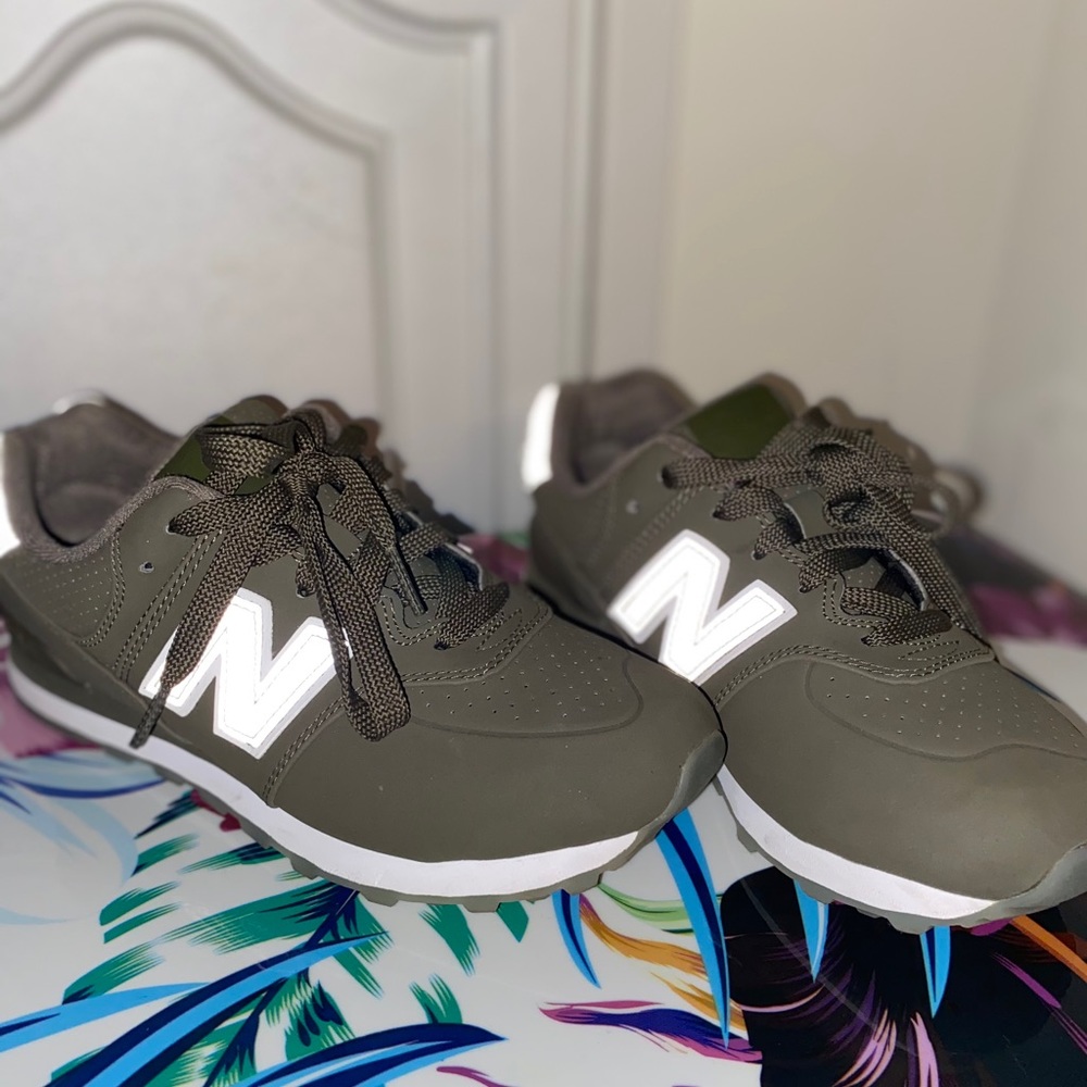 Army green New Balance grade school size